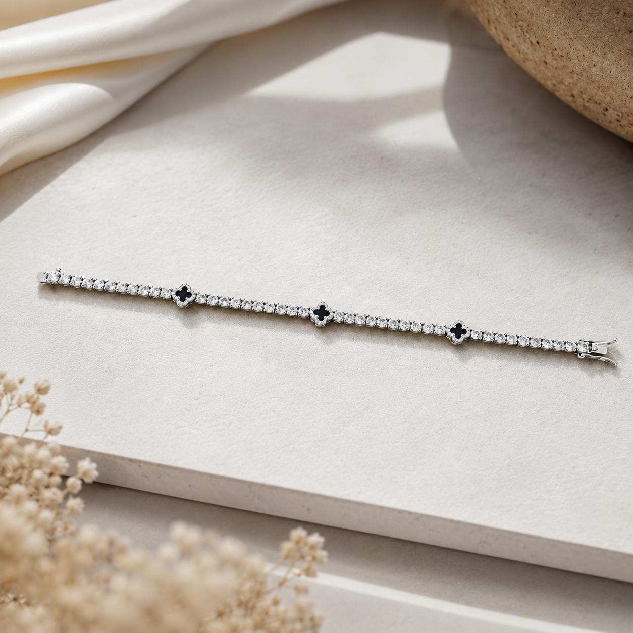 8 inch sterling silver three clover tennis bracelet