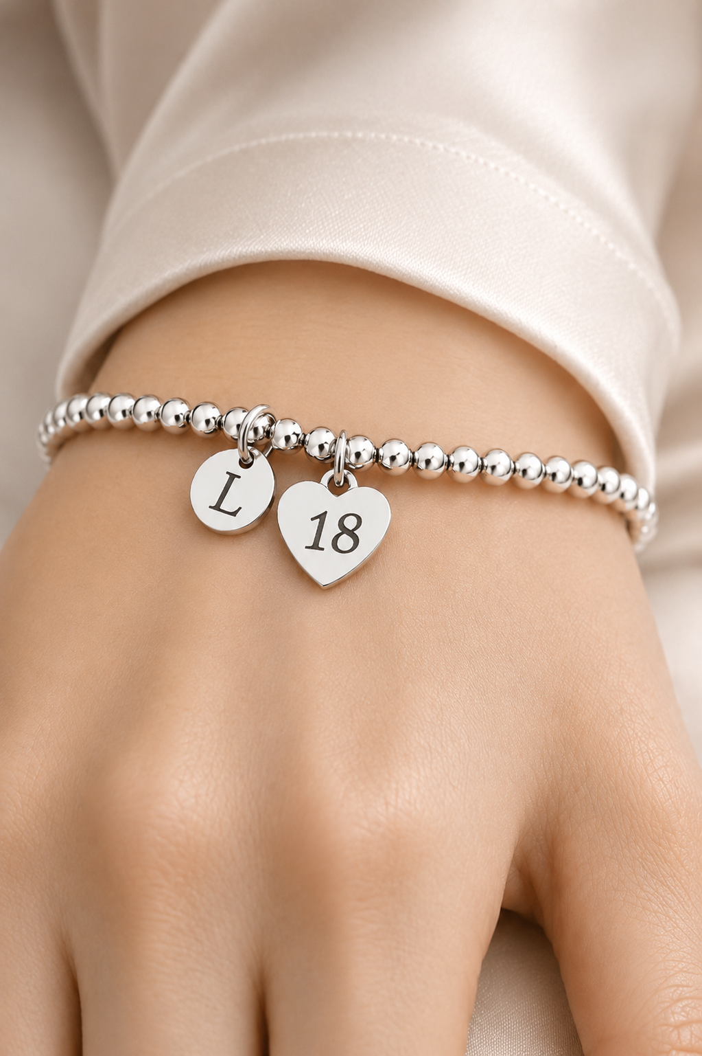 18th Birthday Gift for Daughter – Personalised Charm Bracelet